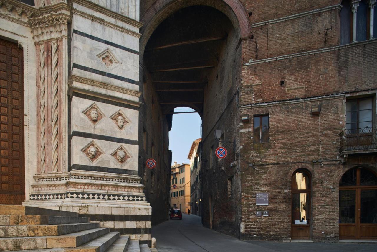 Alla Scala 1746 Siena Exterior photo